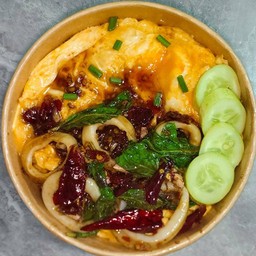 [เมนูไข่ข้น] ข้าวไข่ข้น+กะเพราพริกแห้ง (หมึกวง)