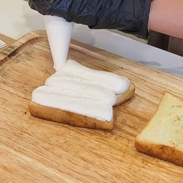 kiki cheesecake บางแสน