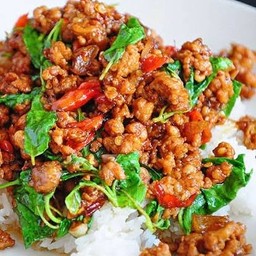 กะเพราหมูสับ