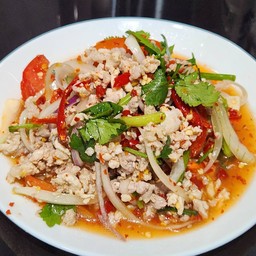 ยำหมูสับ