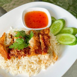 ข้าวมันไก่ทอด