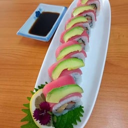 Tuna avocado Roll 7คำ