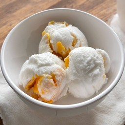 ไอติมกะทิไข่แข็ง โฮมเมด