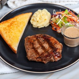 พร้อมซอสพริกไทยอ่อน