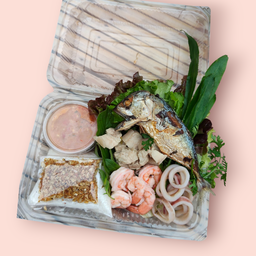 เมี่ยงรวม(หมู หมึก กุ้ง ปลาทู)