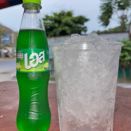 น้ำเขียวเอสถัง