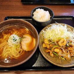 Gomihacchin Fujinomiya Bypassmise 五味八珍 富士宮バイパス店