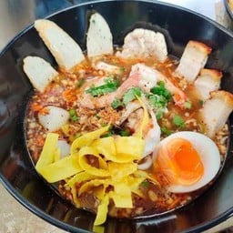 ก๋วยเตี๋ยวเรือบุฟเฟต์ 59 & ส้มตำแหกปาก