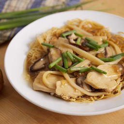 Stir-fried Noodles with Chicken
