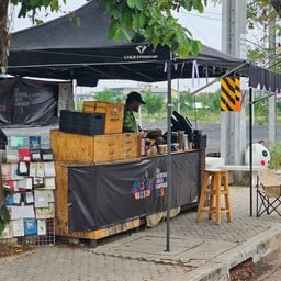 Khun Lung Coffee Slow Bar