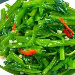 ผักบุ้งไฟแดง