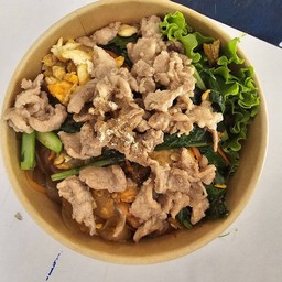 ข้าวหมูทอดกระเทียม