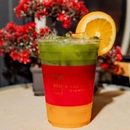 RED WALL CAFE กาแฟสดมากกก นวมินทร์ 90