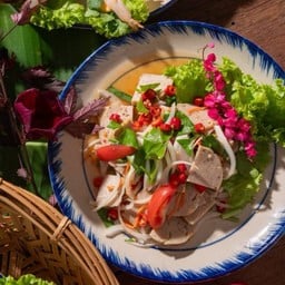 ยำหมูยอ