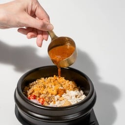 ข้าวหน้าปู ซอสมันกุ้ง