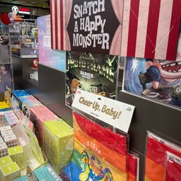 Pop Mart Popmart - Shin Kong Mitsukoshi Taipei Nanxi Store III
