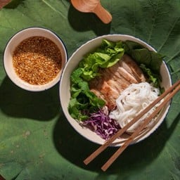 ขนมจีนหมูย่าง