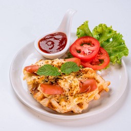 ครอฟเฟิลไส้กรอกชีส