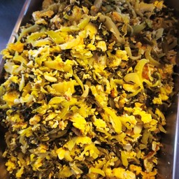 ผักกาดดองผัดไข่