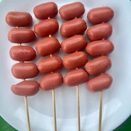 ไส้กรอกแดง