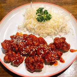 ไก่ป๊อบ ราดซอสเผ็ดเกาหลี