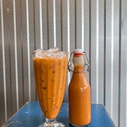 ชาไทยในหลืบ