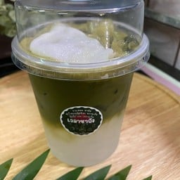 มัทฉะน้ำมะพร้าว “Coconut Matcha Breeze”
