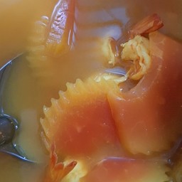 แกงส้มกุ้งผักรวม