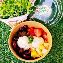 กินคลุก สุขภาพ(น้ำผลไม้สดปั่น) หลังมหาวิทยาลัยราชภัฏกำแพงเพชร