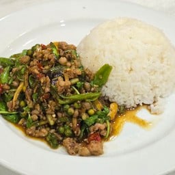 ผัดขี้เมาราดข้าว