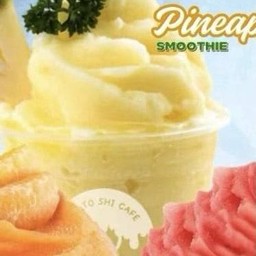 Pineapple smoothie