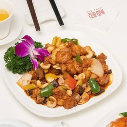 ไก่ผัดเม็ดมะม่วงหิมพานต์ (L)