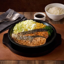 เทริยากิดับเบิ้ลแซลมอน เสิร์ฟพร้อมข้าวญี่ปุ่น