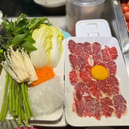 จุ่มเนื้อน่องลาย
