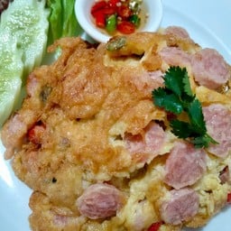 ข้าวไข่เจียวแหนม