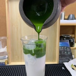 A Matcha (อะมัทฉะ)