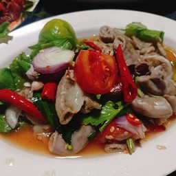 ยำไส้อ่อน หมู