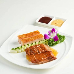 BBQ รวมมิตร 2 อย่าง หมูแดง + หมูกรอบ (S)