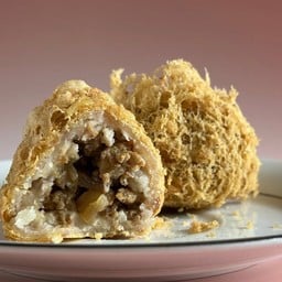เผือกทอดสอดไส้ ห่าวชือ (好吃)