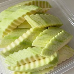 มะม่วงเปรี้ยวแก้วขมิ้น