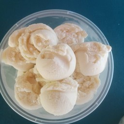 ไอศครีมถ้วยใหญ่