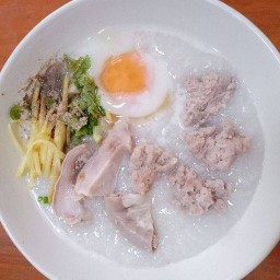 ส้มตำ ยำแซ่บ ตามสั่ง จักรพรรดิ ซอย 3