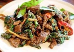 ผัดเผ็ด กวาง
