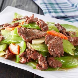 เนื้อวัวผัดมะระ
