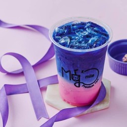 อัญชัน นมชมพู