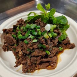 ก้อยคั่วเนื้อ