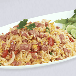 ข้าวผัดแหนม (ใหญ่)