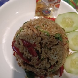 ข้าวกระเพราคลุก