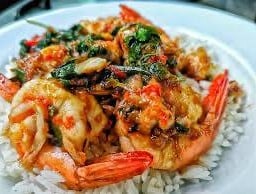 กะเพรากุ้ง