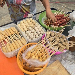 กะเพราby เจ๊หลวย